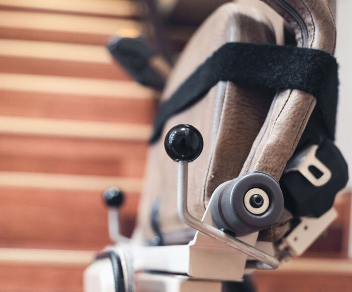 Sicherheitsvorkehrungen: gesicherter Treppenlift