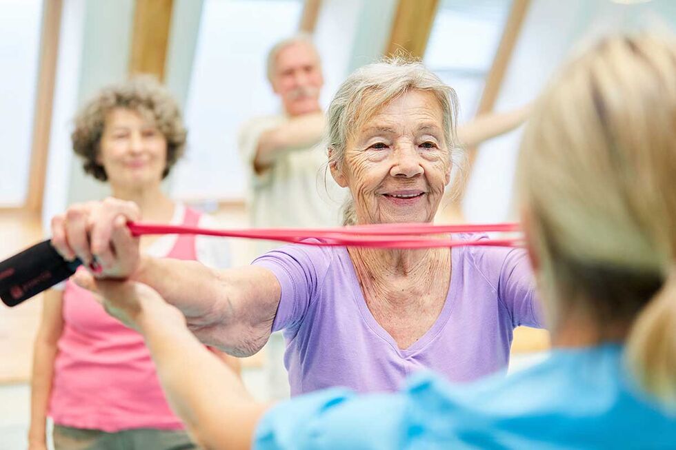 Halten Sie sich fit im Alter Fit im Alter mit Gymnastik