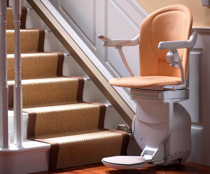 Treppenlift an gerader Treppe