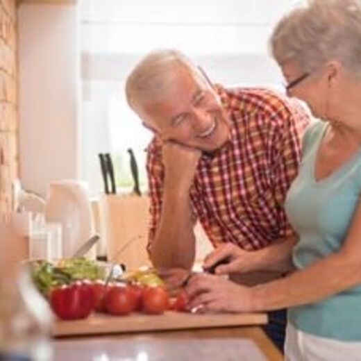 Seniorenehepaar kocht gemeinsam 