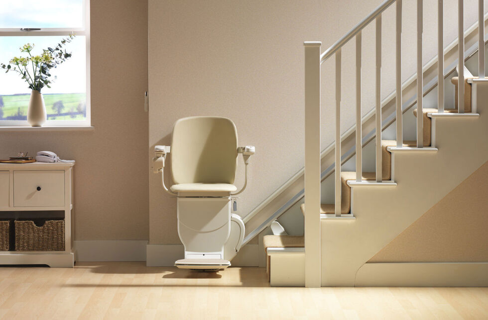 Sitzlifte zur Überwindung von Treppen Treppen überwinden mit Sitzliften