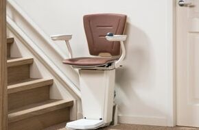 Mit Treppenlift-Ratgeber.de und Stiftung Warentest zum eigenen Treppenlift