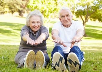 Sport pour seniors: stretching