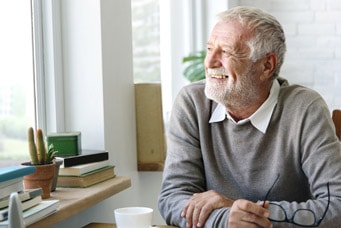 La personne âgée reste mentalement apte grâce à une formation continue